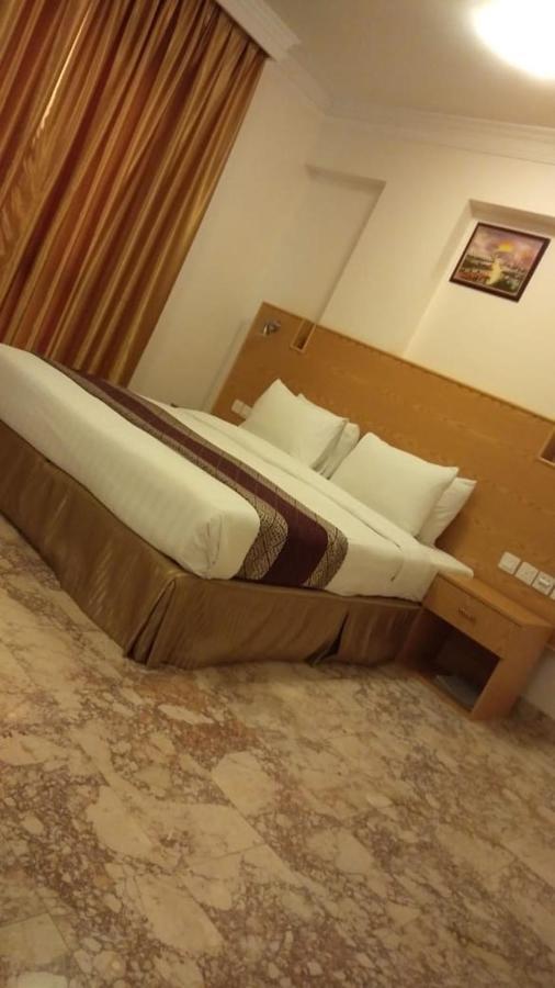Al Reef Hotel Muscat Exterior photo