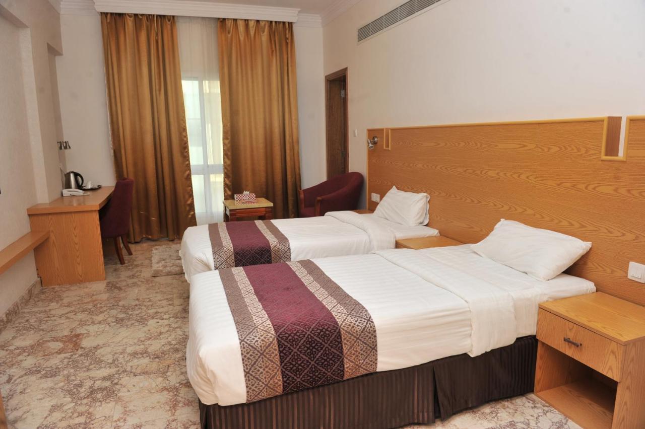 Al Reef Hotel Muscat Exterior photo
